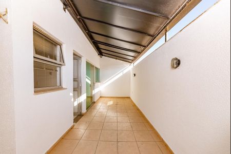 Apartamento para alugar com 110m², 2 quartos e 2 vagas Apartamento para alugar com 110m², 2 quartos e 2 vagasVaranda da Sala