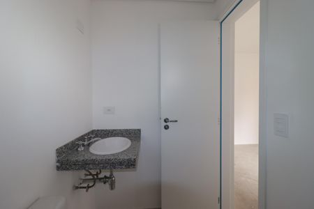 Apartamento à venda com 82m², 3 quartos e 2 vagasBanheiro da Suíte