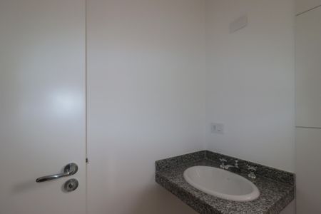 Apartamento à venda com 82m², 3 quartos e 2 vagasBanheiro Social