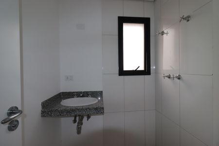 Apartamento à venda com 82m², 3 quartos e 2 vagasBanheiro Social