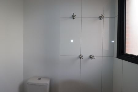 Apartamento à venda com 81m², 3 quartos e 2 vagasBanheiro Social