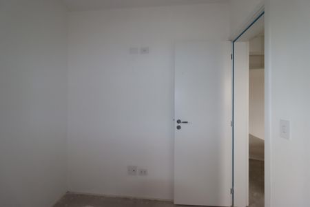 Apartamento à venda com 81m², 3 quartos e 2 vagasQuarto 2