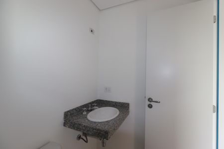 Apartamento à venda com 82m², 3 quartos e 3 vagasBanheiro da Suíte