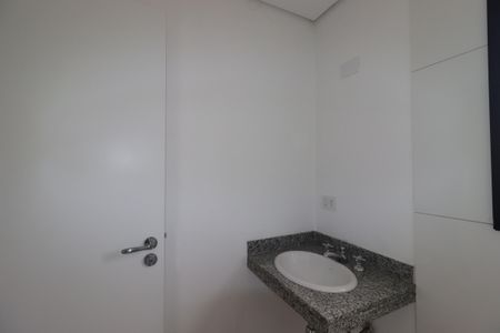 Apartamento à venda com 82m², 3 quartos e 2 vagasBanheiro Social