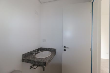 Apartamento à venda com 82m², 3 quartos e 2 vagasBanheiro da Suíte