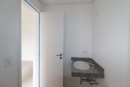 Apartamento à venda com 82m², 3 quartos e 2 vagasBanheiro da Suíte