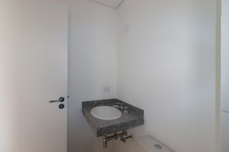 Apartamento à venda com 82m², 3 quartos e 2 vagasBanheiro da Suíte