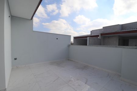 Casa de condomínio à venda com 127m², 3 quartos e 2 vagasCobertura