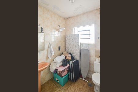 Casa à venda com 130m², 2 quartos e 1 vaga Casa à venda com 130m², 2 quartos e 1 vagaBanheiro 1