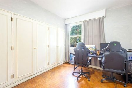 Apartamento à venda com 109m², 2 quartos e 1 vaga