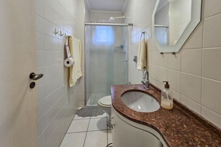 Apartamento para alugar com 92m², 2 quartos e 2 vagas Apartamento para alugar com 92m², 2 quartos e 2 vagasBanheiro