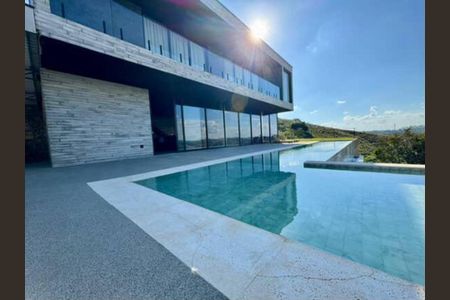 Casa à venda com 383m², 2 quartos e 4 vagasFoto 40
