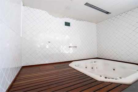 Apartamento à venda com 148m², 3 quartos e 3 vagas