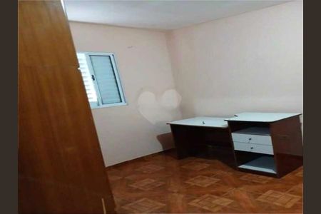 Casa à venda com 203m², 2 quartos e 2 vagas