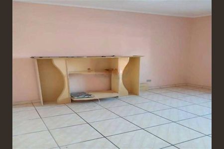 Casa à venda com 203m², 2 quartos e 2 vagas