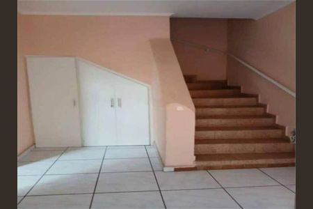 Casa à venda com 203m², 2 quartos e 2 vagas