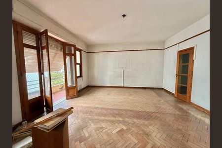 Apartamento à venda com 135m², 3 quartos e sem vaga