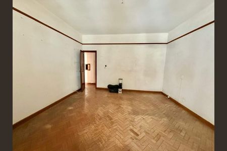 Apartamento à venda com 135m², 3 quartos e sem vaga
