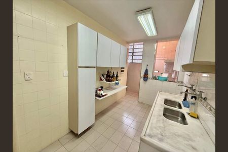 Apartamento à venda com 135m², 3 quartos e sem vaga
