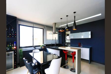 Apartamento à venda com 184m², 3 quartos e 4 vagas