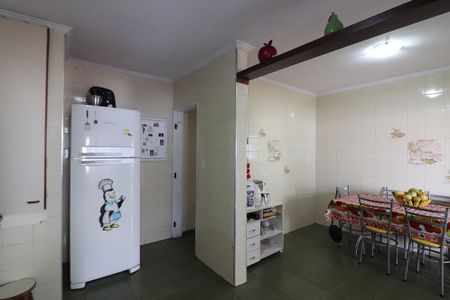 Casa à venda com 155m², 3 quartos e 4 vagas Cozinha