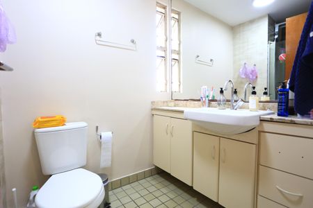 Apartamento à venda com 67m², 2 quartos e 2 vagas Apartamento à venda com 67m², 2 quartos e 2 vagasBanheiro