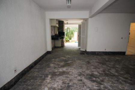 Casa de condomínio à venda com 215m², 3 quartos e 3 vagasGaragem