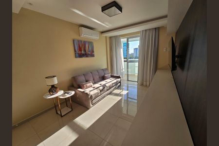 Apartamento à venda com 56m², 2 quartos e 1 vaga