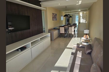 Apartamento à venda com 56m², 2 quartos e 1 vaga