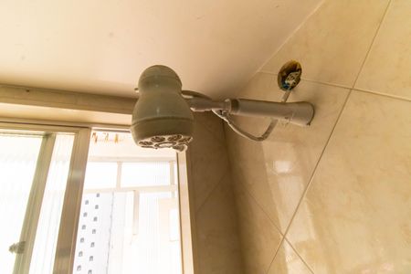 Apartamento à venda com 110m², 3 quartos e 1 vaga Apartamento à venda com 110m², 3 quartos e 1 vagaChuveiro