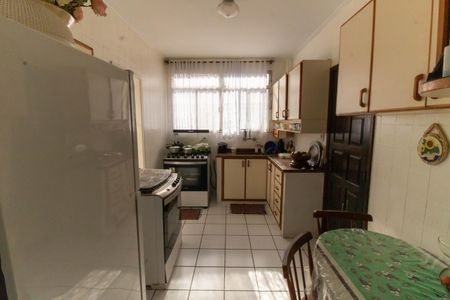 Apartamento à venda com 110m², 3 quartos e 1 vaga Apartamento à venda com 110m², 3 quartos e 1 vagaCozinha