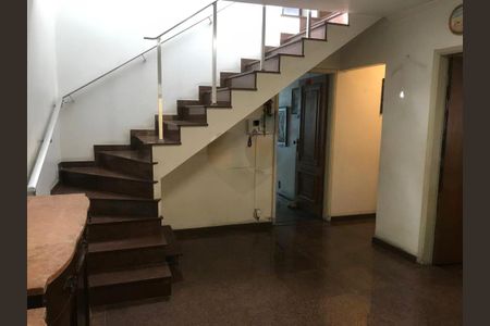 Casa à venda com 237m², 4 quartos e 3 vagas