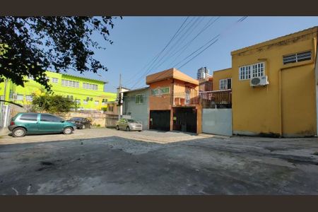 Casa à venda com 125m², 2 quartos e 5 vagas