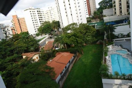 Apartamento à venda com 135m², 3 quartos e 2 vagas