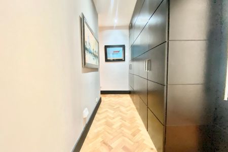 Apartamento à venda com 129m², 2 quartos e sem vagaCorredor