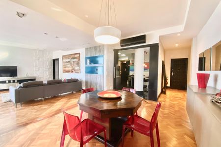 Apartamento à venda com 129m², 2 quartos e sem vagaSala