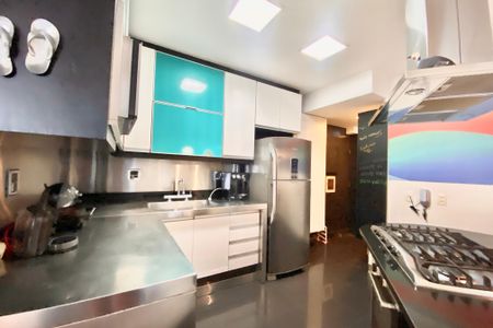 Apartamento à venda com 129m², 2 quartos e sem vagaCozinha