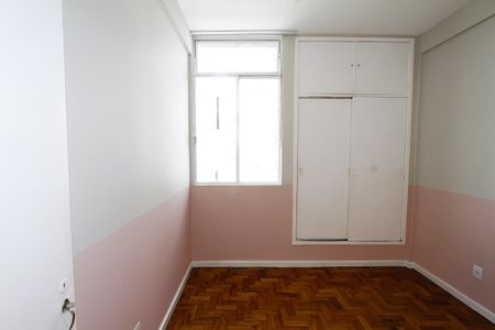 Apartamento à venda com 123m², 3 quartos e 2 vagasQuarto 2