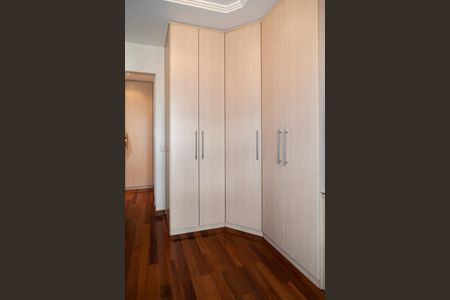 Apartamento à venda com 139m², 3 quartos e 2 vagas Apartamento à venda com 139m², 3 quartos e 2 vagasSuite 2