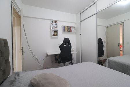 Apartamento à venda com 70m², 2 quartos e 1 vagaQuarto 02