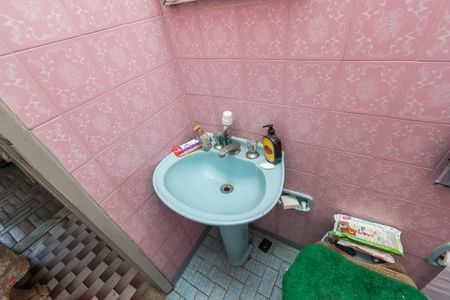 Apartamento à venda com 100m², 2 quartos e sem vagaBanheiro