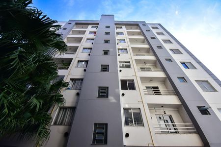 Apartamento à venda com 58m², 2 quartos e 1 vagaFachada