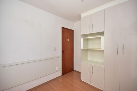 Apartamento à venda com 58m², 2 quartos e 1 vagaQuarto 2