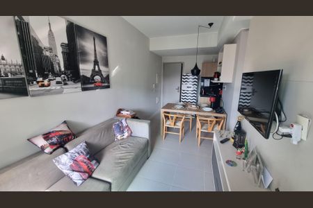 Sala de apartamento à venda com 1 quarto, 35m² em Jacarepaguá, Rio de Janeiro