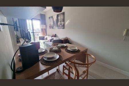 Sala de apartamento à venda com 1 quarto, 35m² em Jacarepaguá, Rio de Janeiro