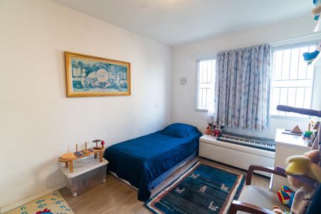 Apartamento para alugar com 115m², 3 quartos e 2 vagas Apartamento para alugar com 115m², 3 quartos e 2 vagasQuarto