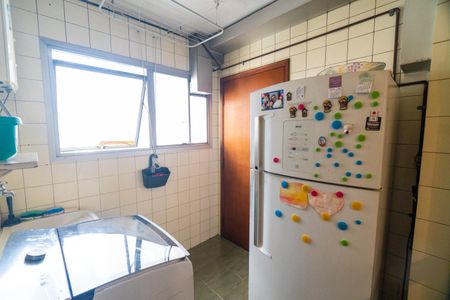 Apartamento para alugar com 115m², 3 quartos e 2 vagas Apartamento para alugar com 115m², 3 quartos e 2 vagasLavanderia