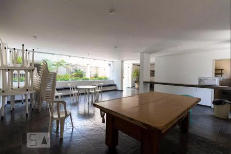 Apartamento para alugar com 115m², 3 quartos e 2 vagas Apartamento para alugar com 115m², 3 quartos e 2 vagasÁrea comum - Salão de festas