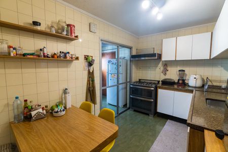 Apartamento para alugar com 115m², 3 quartos e 2 vagas Apartamento para alugar com 115m², 3 quartos e 2 vagasCozinha