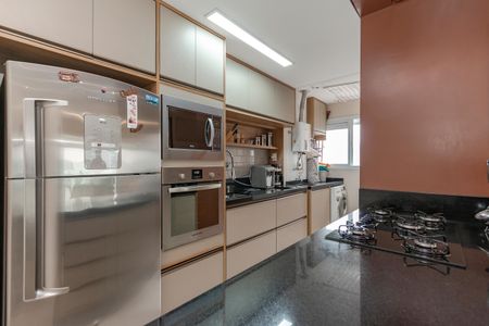 Apartamento à venda com 84m², 2 quartos e 2 vagas Apartamento à venda com 84m², 2 quartos e 2 vagasCozinha